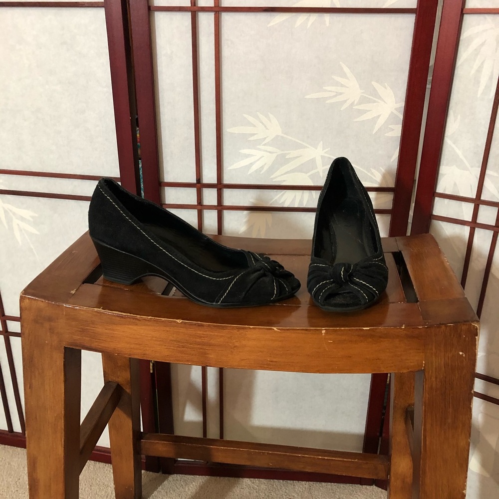 Eurostep Black Heels